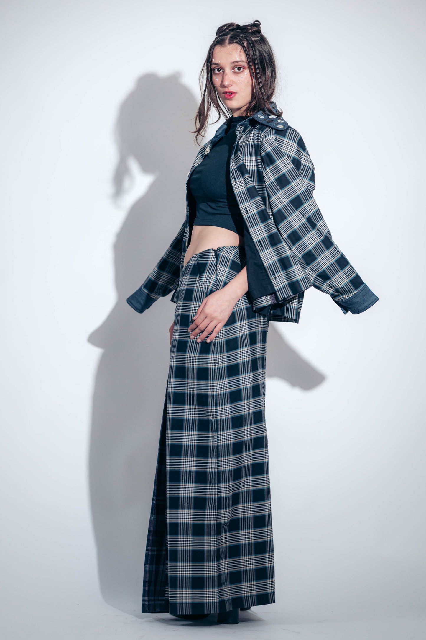 Pleated Jacket (Version with Hand-Stitched Button Details)