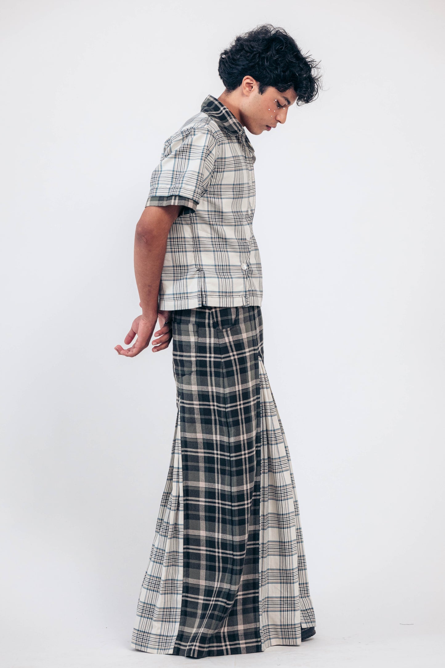 Plaid Pleated Trouser