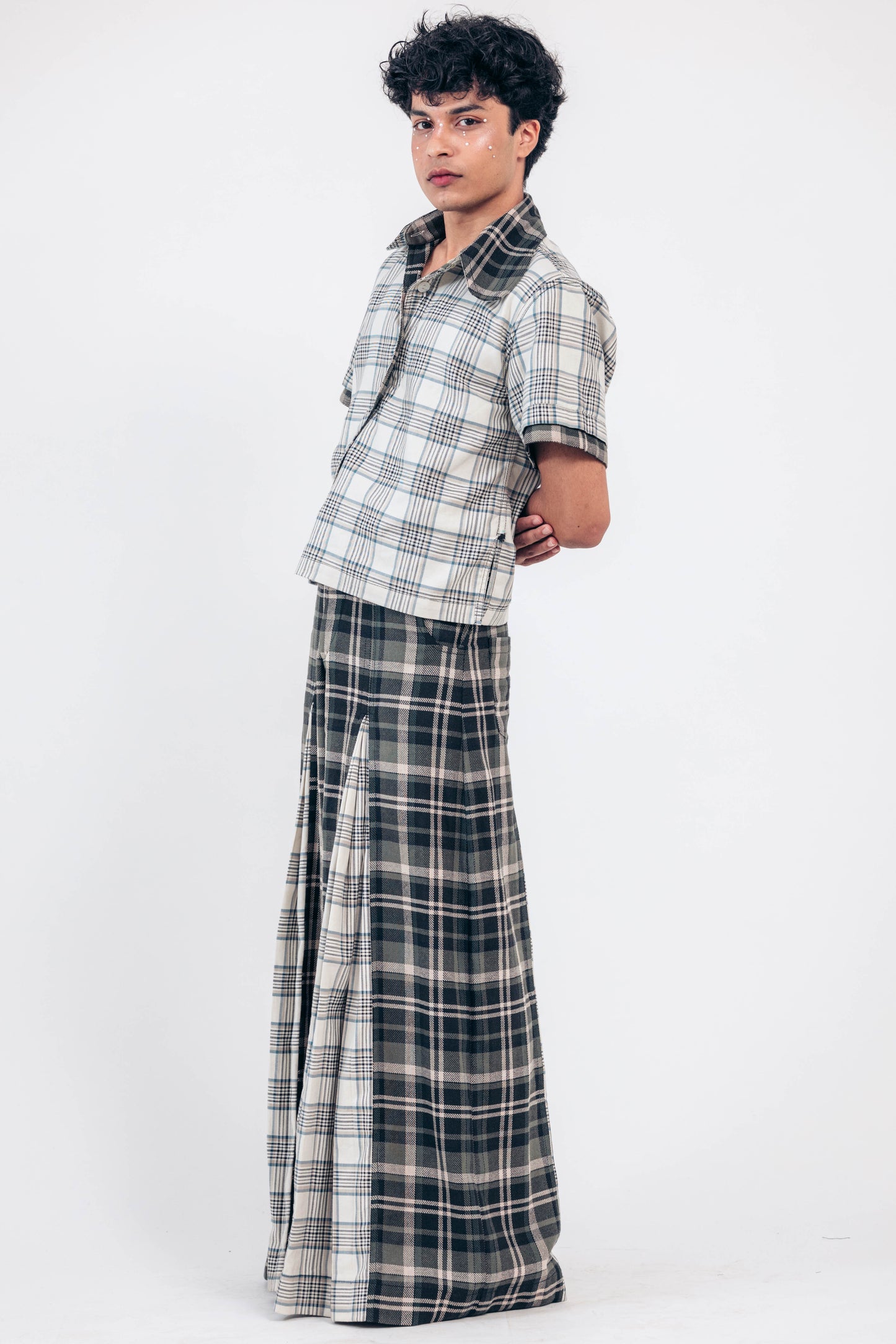 Plaid Pleated Trouser