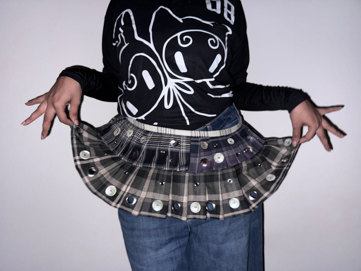 [1 OF 1 ] GPBW Skirt Belt